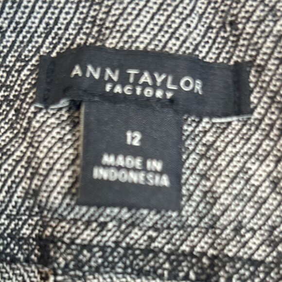 Ann Taylor Factory Wide Leg Women's Size 12 Cropped Pants Blk & White Work Wear - Picture 4 of 9